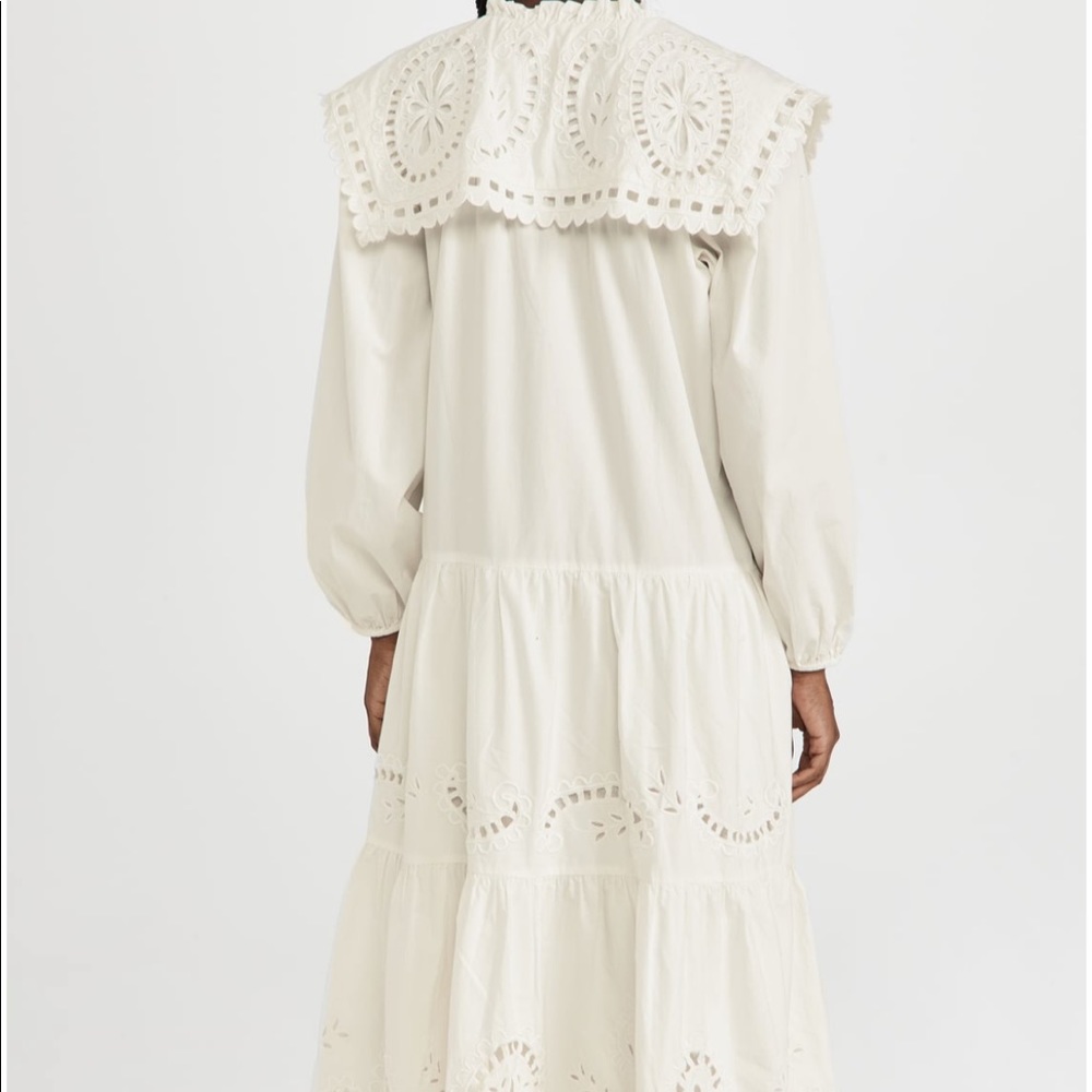 Santos Eyelet Dress, long sleeve beautiful embroidered - Picture 3 of 16
